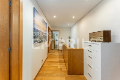 Apartamento T4 para Venda em Cidade da Maia