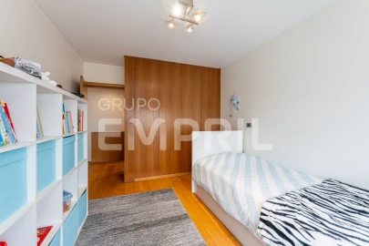 Apartamento T4 para Venda em Cidade da Maia