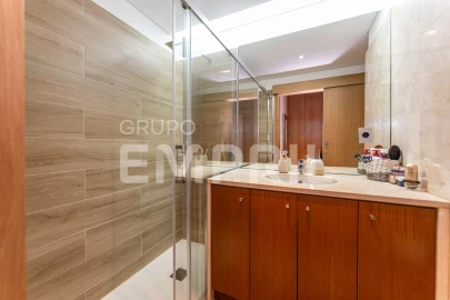 Apartamento T4 para Venda em Cidade da Maia