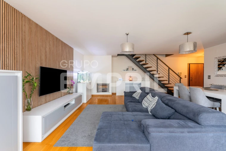 Apartamento T4 para Venda em Cidade da Maia Foto 18