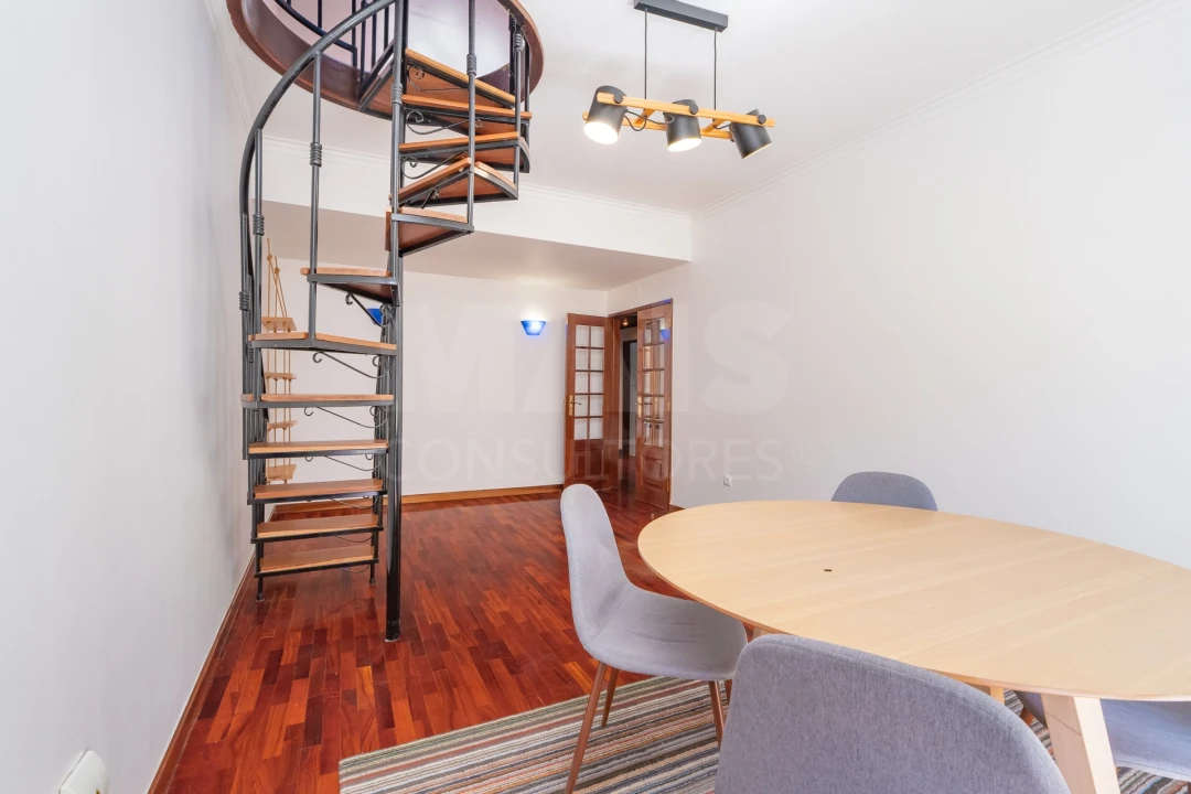 Apartamento T2 para Venda em Vila Franca de Xira Foto 1