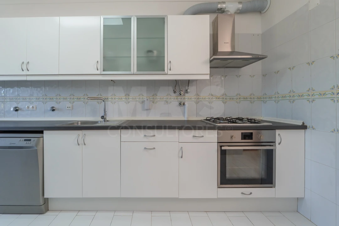 Apartamento T2 para Venda em Vila Franca de Xira Foto 8