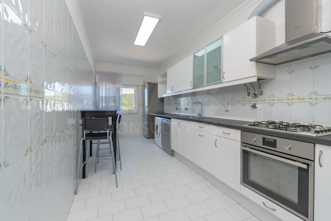 Apartamento T2 para Venda em Vila Franca de Xira Foto 11