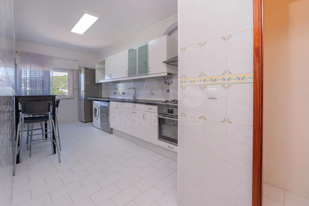 Apartamento T2 para Venda em Vila Franca de Xira Foto 9