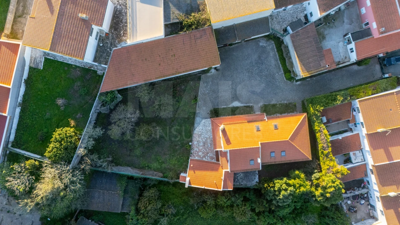 Moradia T7 para Venda em Atouguia da Baleia Foto 4