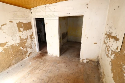 Moradia T2 para Venda em Vermelha