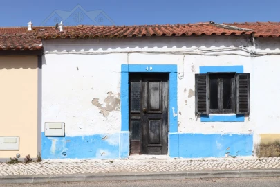 Moradia T2 para Venda em Vermelha