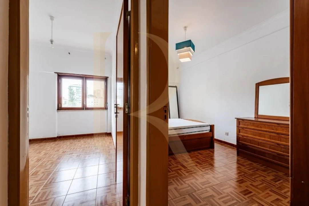 Apartamento T3 para Venda em Amora Foto 12
