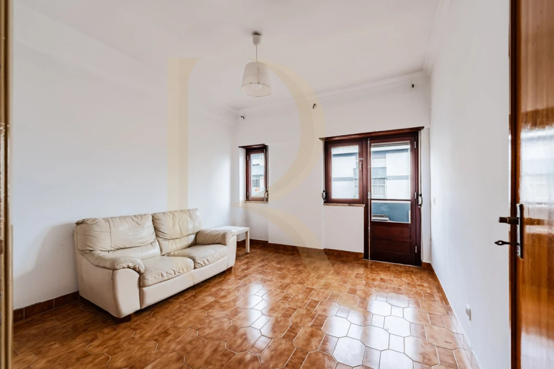 Apartamento T3 para Venda em Amora Foto 22