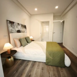 Apartamento T3 para Venda em Benfica