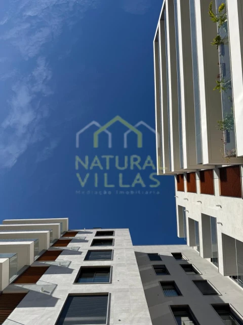 Apartamento T2 para Venda em Faro (Sé e São Pedro)