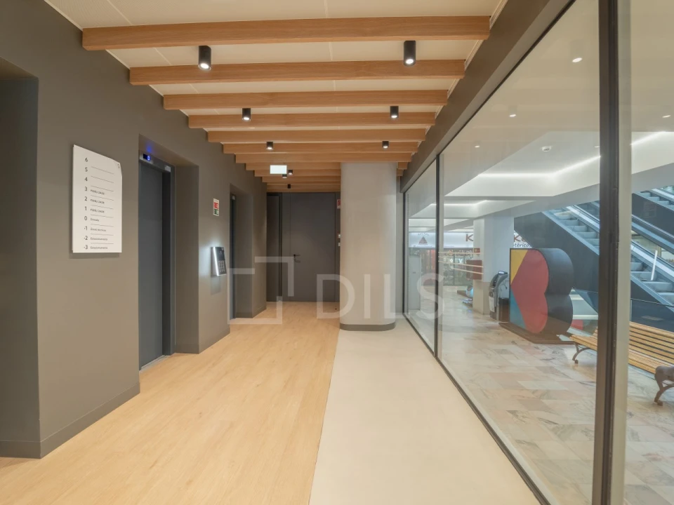 Escritório para Arrendamento em Cedofeita, Santo Ildefonso, Sé, Miragaia, São Nicolau e Vitória Foto 13