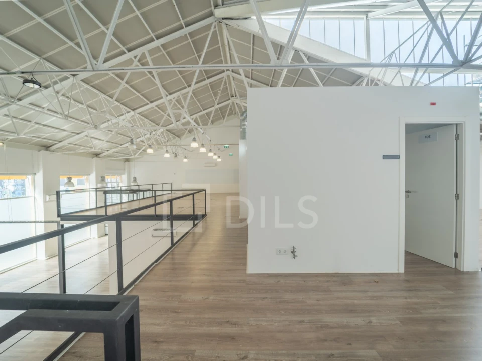 Escritório para Arrendamento em Custóias, Leça do Balio e Guifões Foto 9