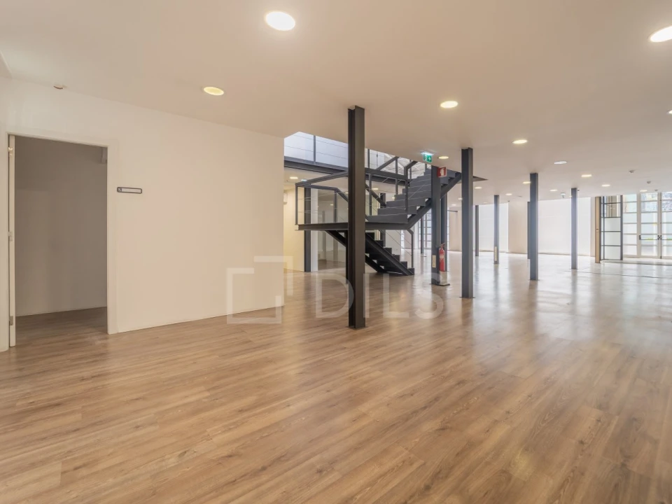 Escritório para Arrendamento em Custóias, Leça do Balio e Guifões Foto 28