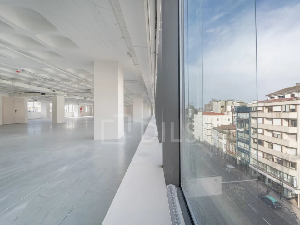 Escritório para Arrendamento em Cedofeita, Santo Ildefonso, Sé, Miragaia, São Nicolau e Vitória Foto 4
