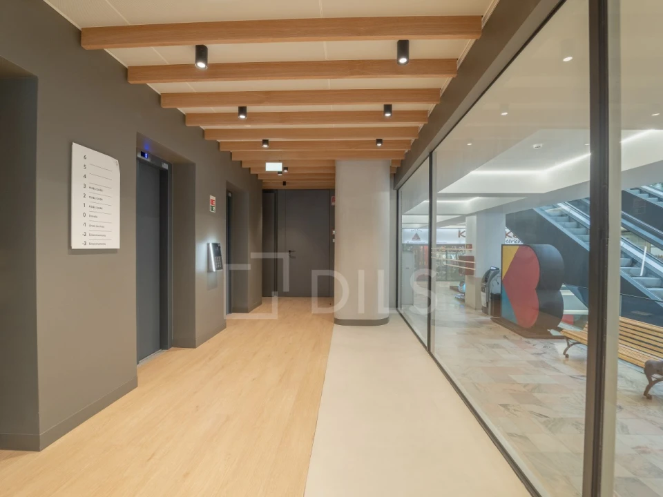 Escritório para Arrendamento em Cedofeita, Santo Ildefonso, Sé, Miragaia, São Nicolau e Vitória Foto 15