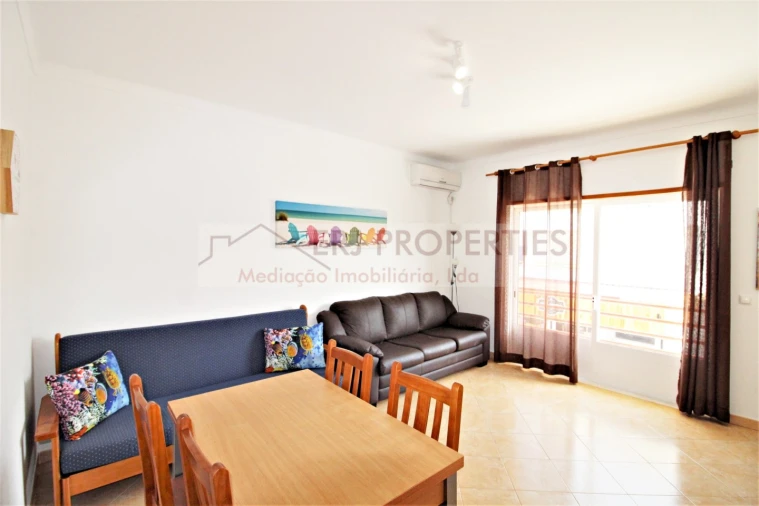 Apartamento T2 para Arrendamento em Altura Foto 2