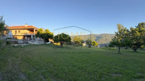 Moradia T3 para Venda em Sande e São Lourenço