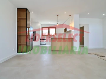 Moradia T3 para Venda em Silveira