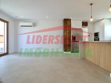 Moradia T3 para Venda em Silveira