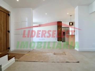 Moradia T3 para Venda em Silveira