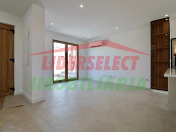 Moradia T3 para Venda em Silveira