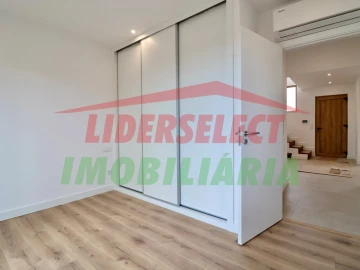 Moradia T3 para Venda em Silveira