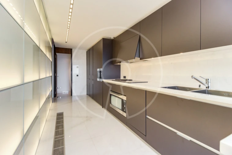 Apartamento T4 para Venda em Belém Foto 10