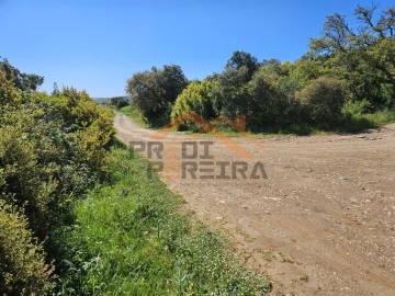 Terreno para Venda em Santo Antão e São Julião do Tojal
