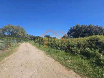 Terreno para Venda em Santo Antão e São Julião do Tojal