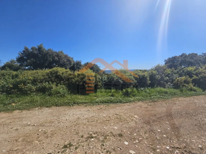 Terreno para Venda em Santo Antão e São Julião do Tojal Foto 13