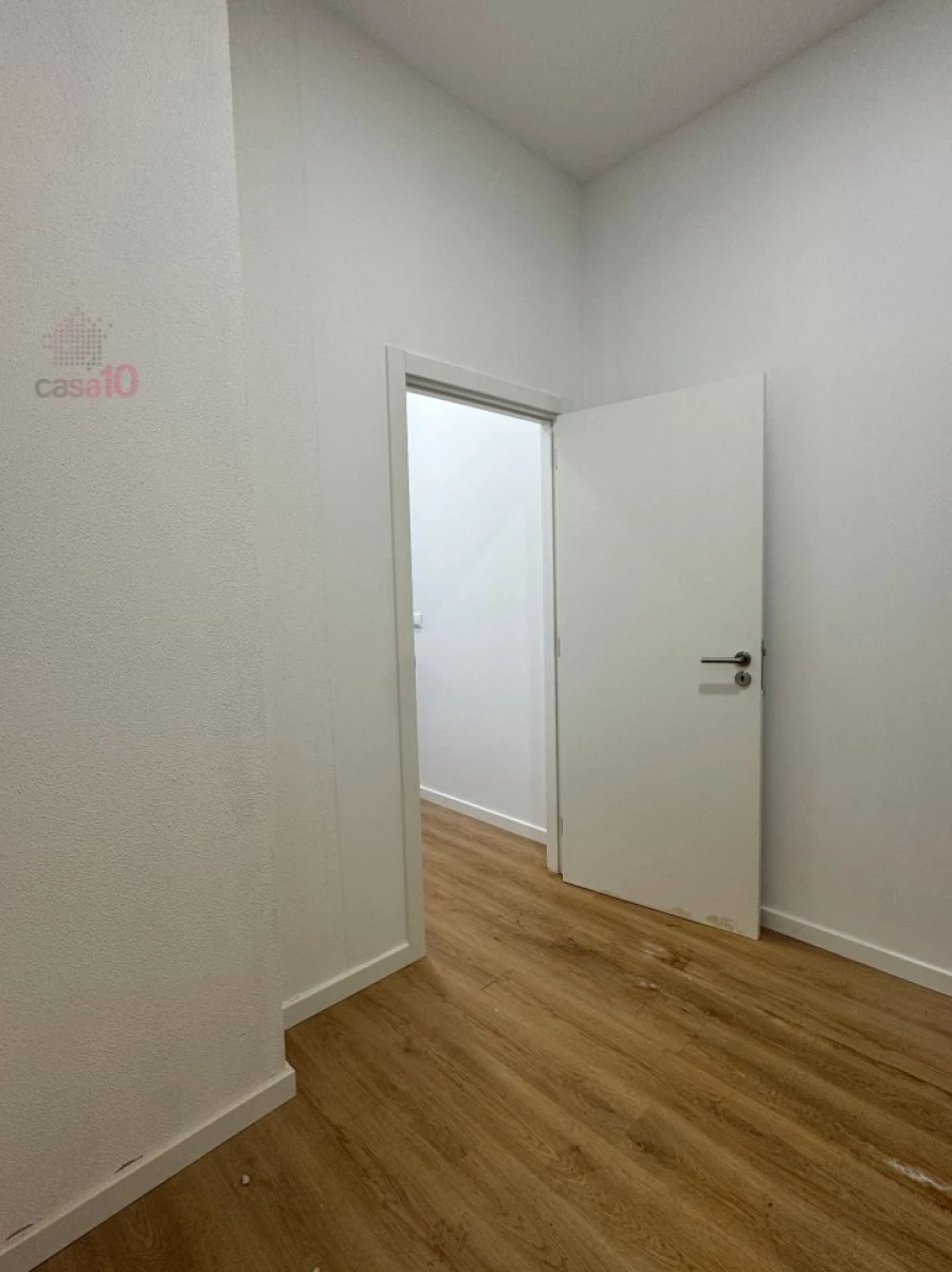 Loja para Arrendamento em Alcochete Foto 3