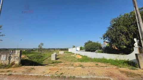 Terreno para Venda em Aveiras de Cima
