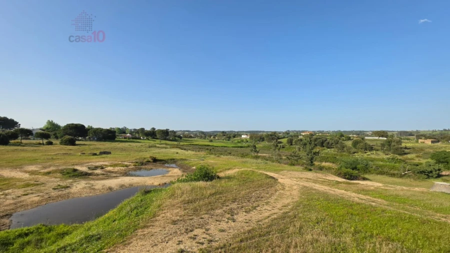 Terreno para Venda em Aveiras de Cima Foto 7