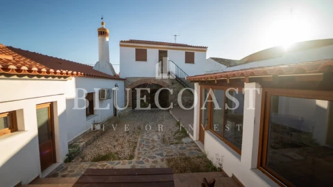 Moradia T6 para Venda em Povoa de São Miguel