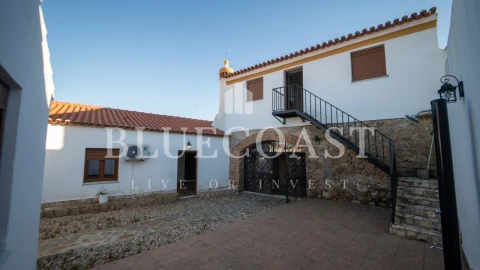 Moradia T6 para Venda em Povoa de São Miguel