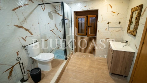 Moradia T6 para Venda em Povoa de São Miguel