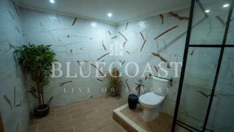 Moradia T6 para Venda em Povoa de São Miguel