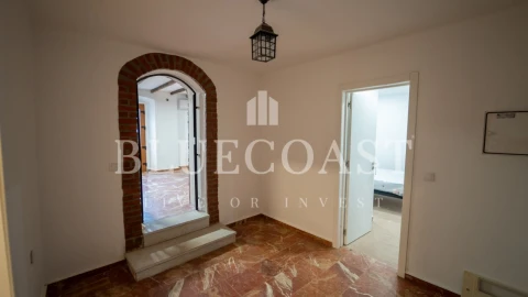 Moradia T6 para Venda em Povoa de São Miguel