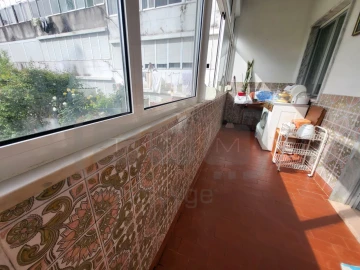 Apartamento T3 para Venda em São João Baptista e Santa Maria dos Olivais