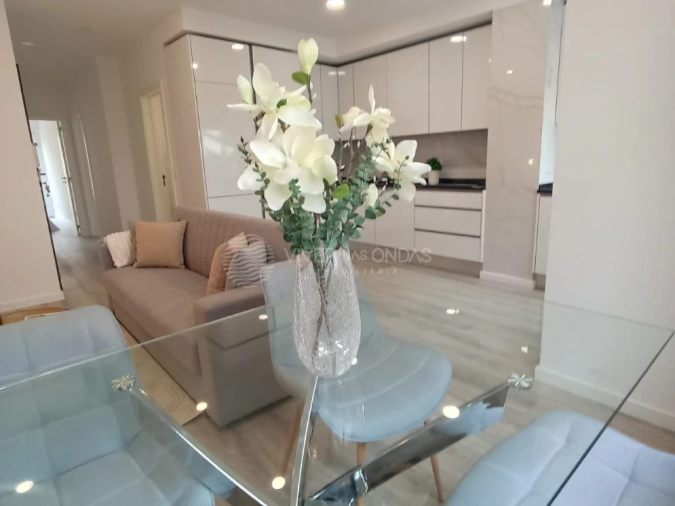 Apartamento T3 para Venda em Benfica Foto 5