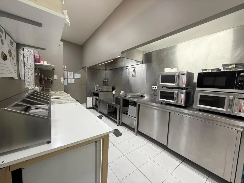 Negócio para Arrendamento em Braga (Maximinos, Sé e Cividade) Foto 1