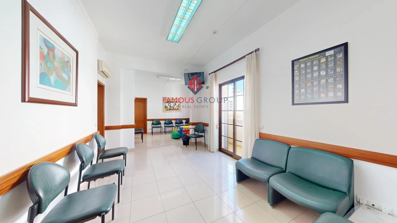 Escritório para Arrendamento em Portimão Foto 19