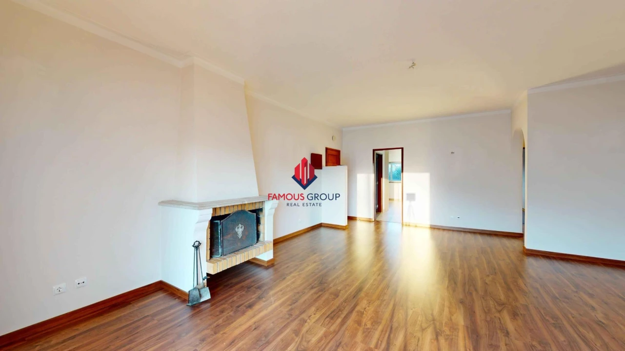 Apartamento T3 para Venda em Alvor Foto 17