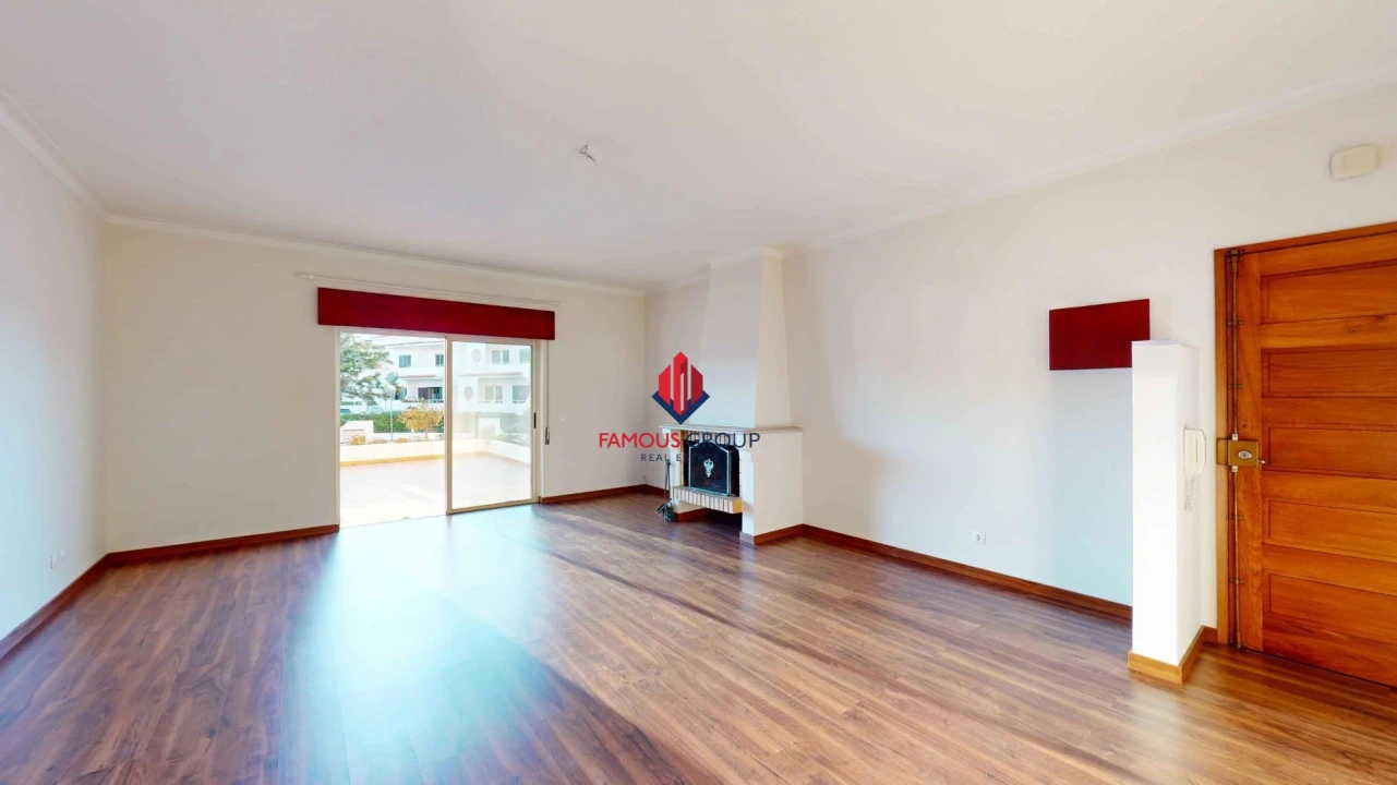 Apartamento T3 para Venda em Alvor Foto 32