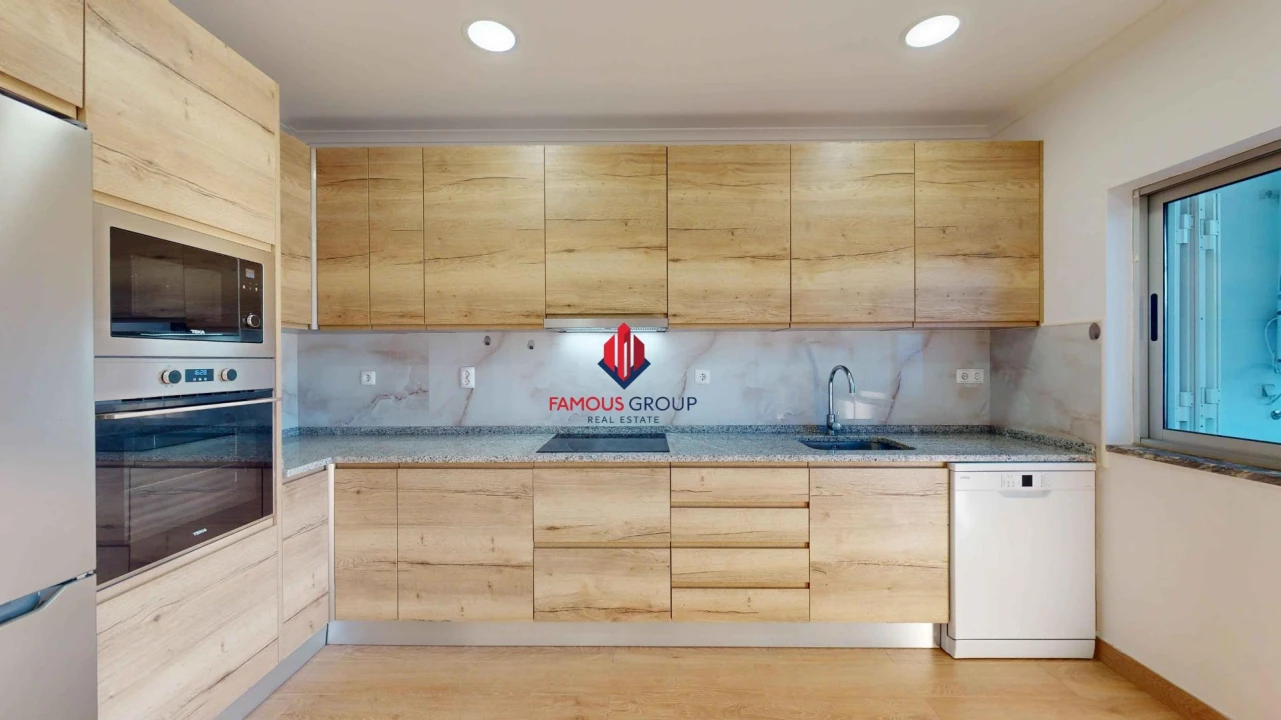 Apartamento T3 para Venda em Alvor Foto 8