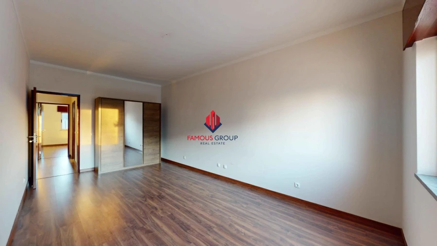 Apartamento T3 para Venda em Alvor Foto 30