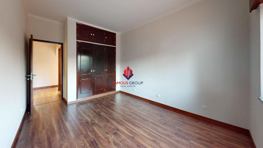 Apartamento T3 para Venda em Alvor Foto 46