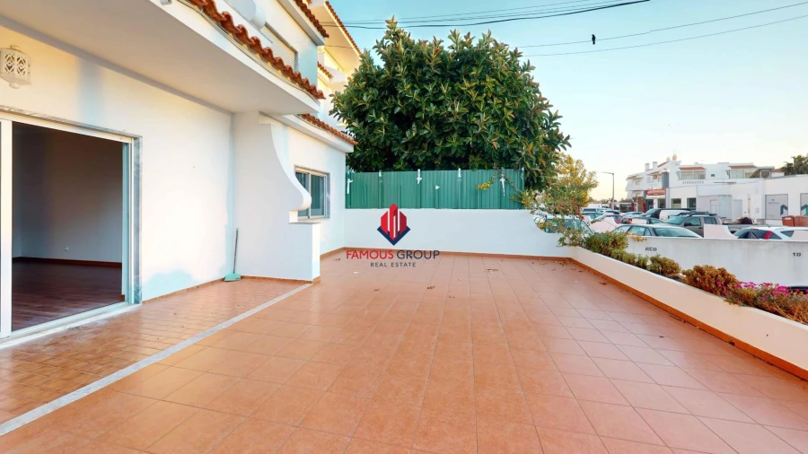 Apartamento T3 para Venda em Alvor Foto 5