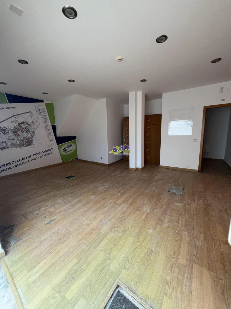 Negócio para Venda em Armação de Pera Foto 11